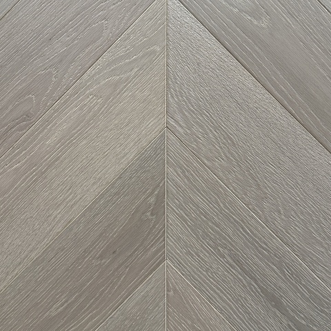 HM Flooring Французкая ёлка Дуб Прайм Пирл лак с фаской (фото 1)